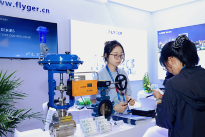 flyger-valve-product-display-customer-meeting-2026